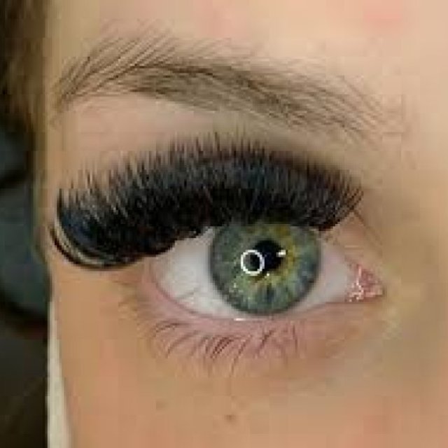 Lash Extensions Near Me
