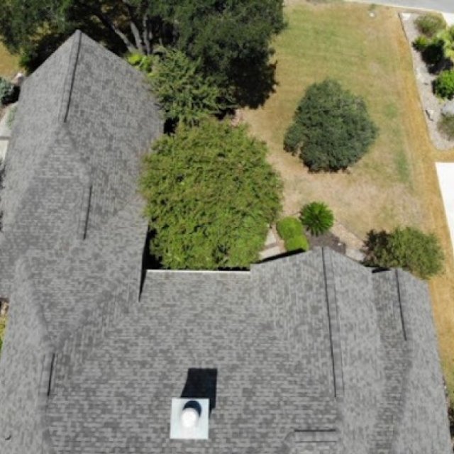 Seamless Gutters Installation San Antonio | Reliableroofing.company
