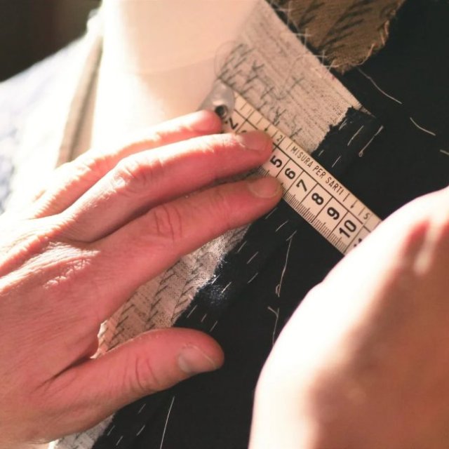 Bespoke Suit Tailoring Services | Trutailorcocustomsuits.com
