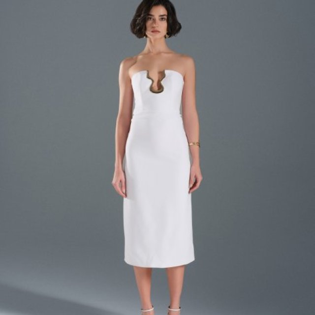 Luxury Eveningwear for Women with Timeless Elegance