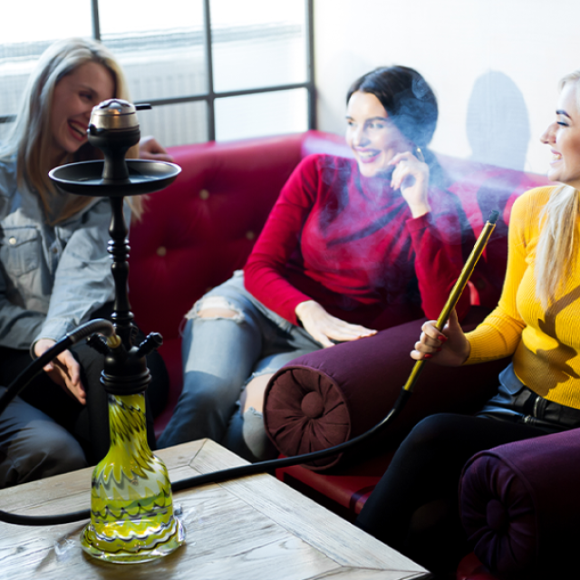 Dubai’s #1 Shisha Delivery - Fresh flavors, expert service, 24/7!