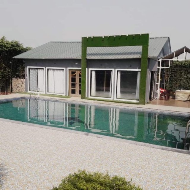 Farmhouses in Noida