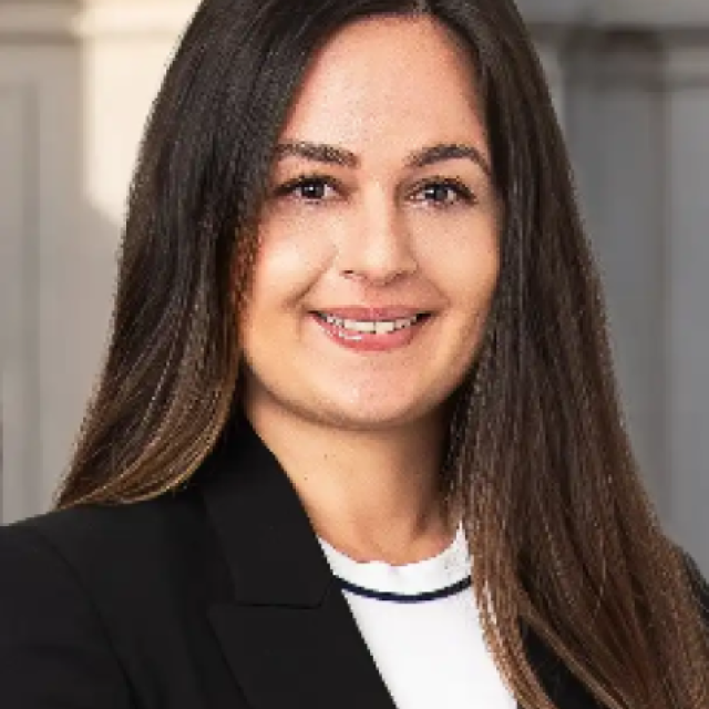 Nikta  Yazdi, Esq.