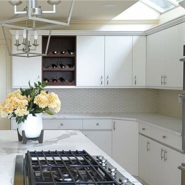 Expert Kitchen Tile Installation Services in Vancouver for Beautiful Kitchens