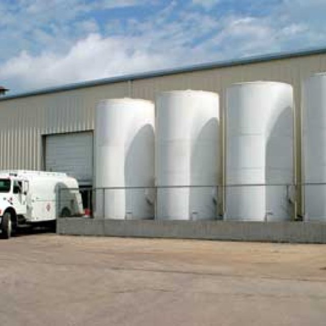 Find Premium Lubricants Through Trusted Lubricant Suppliers