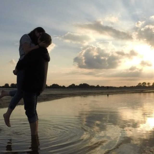 Dating Asian App | Virtualdatespace.com