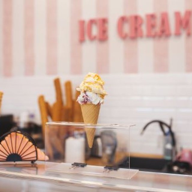 Best Ice Cream Shop in Chicago IL | Big Bros Ice Cream