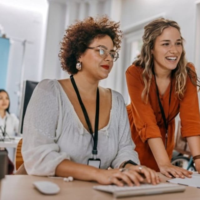 Essential Employee Management Services for Small Business Success