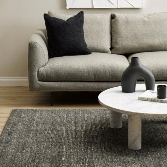 Elevate Your Space with the Stylish Emmett Floor Rug Today!