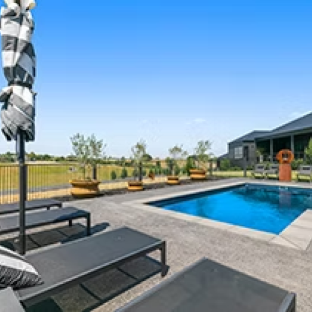 Luxury Accommodation Meeniyan Awaits Your Visit
