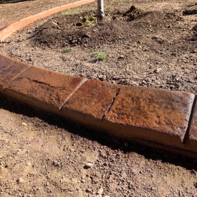 Majestic Concrete Edge