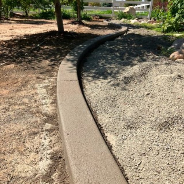 Majestic Concrete Edge