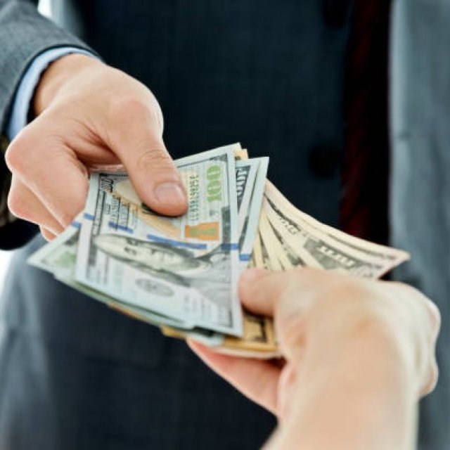 Large Commercial & Personal Debt Collection Agency for Small Business