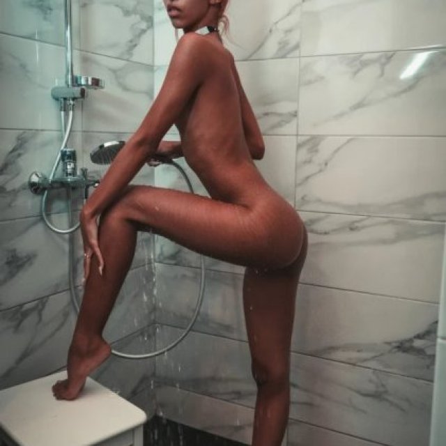 Monika Fox Prolapse | Xdominant.com