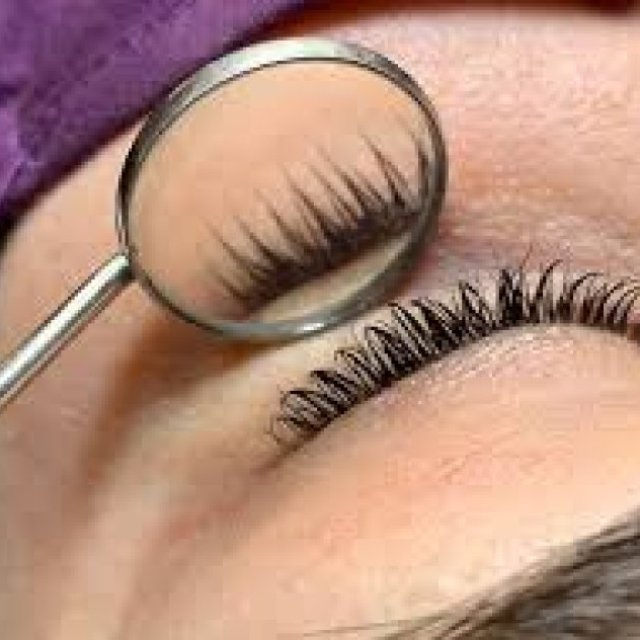 Lash Tinting Edmonton