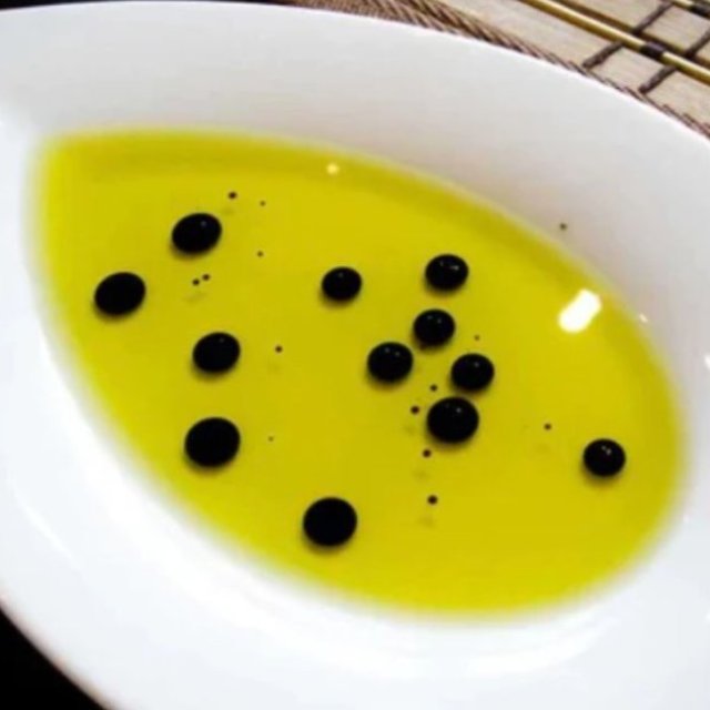 Benefits of High Polyphenol Olive Oil for Heart & Brain Healthl