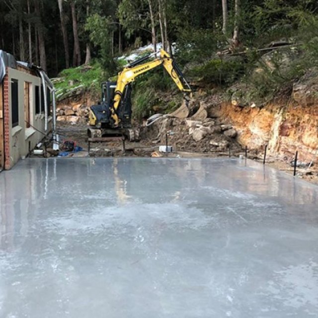 Concrete epoxy floor coating service in NSW