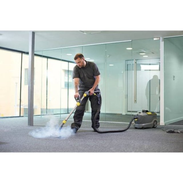 Professional Commercial Power Washing Solutions | Pressure Clean