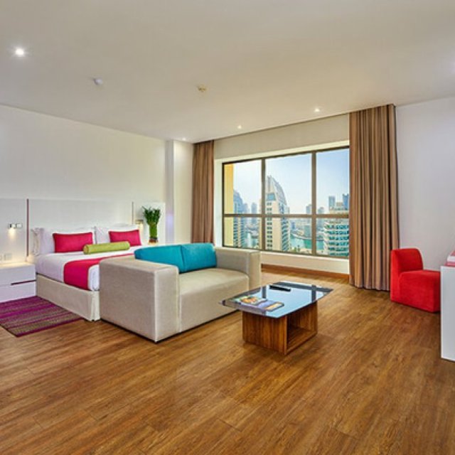 Convenient Coastal Hospitality at Hotels Near JBR Dubai