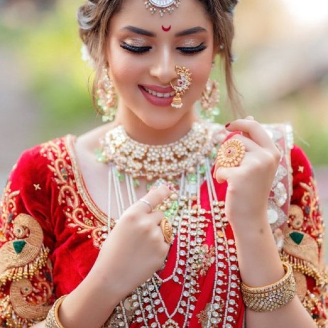 Best  Bridal Makeup Artist In Lucknow | Rachna Shau