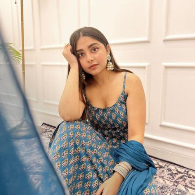 Top Formal Work Wear for Women for a Professional Look - JOVI Fashion India