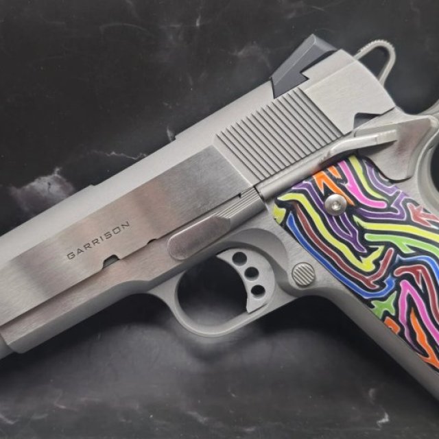 Mammoth Grip Exchange: Buy Custom 1911 Gun Grips