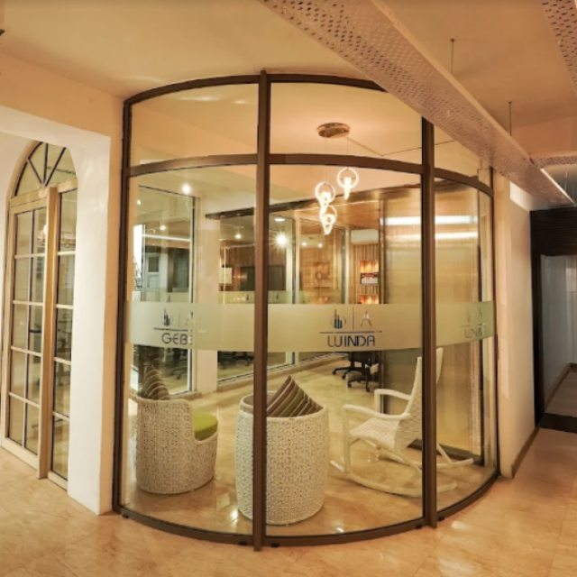 outdoor lawn furniture