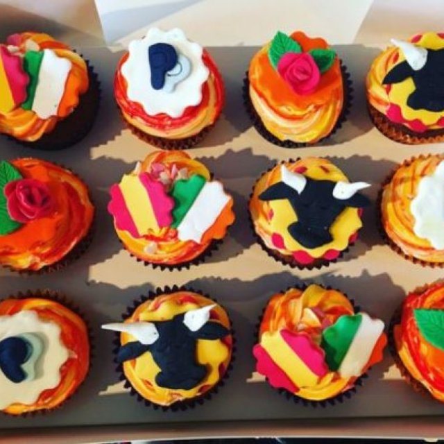 Joyful Sweets NM | Home Bakery Services | Custom cupcakes service in Espanola