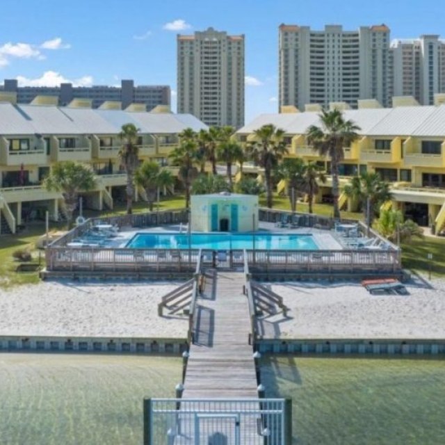 New Single-Family Homes in Navarre Beach for Modern Living